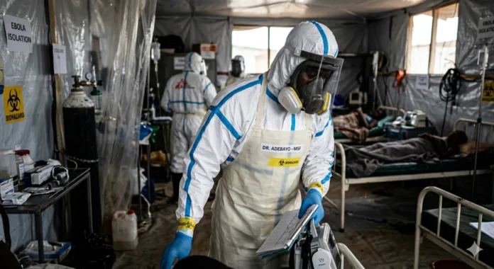 imagem de uma acampamento provisório para vitimas do ebola.